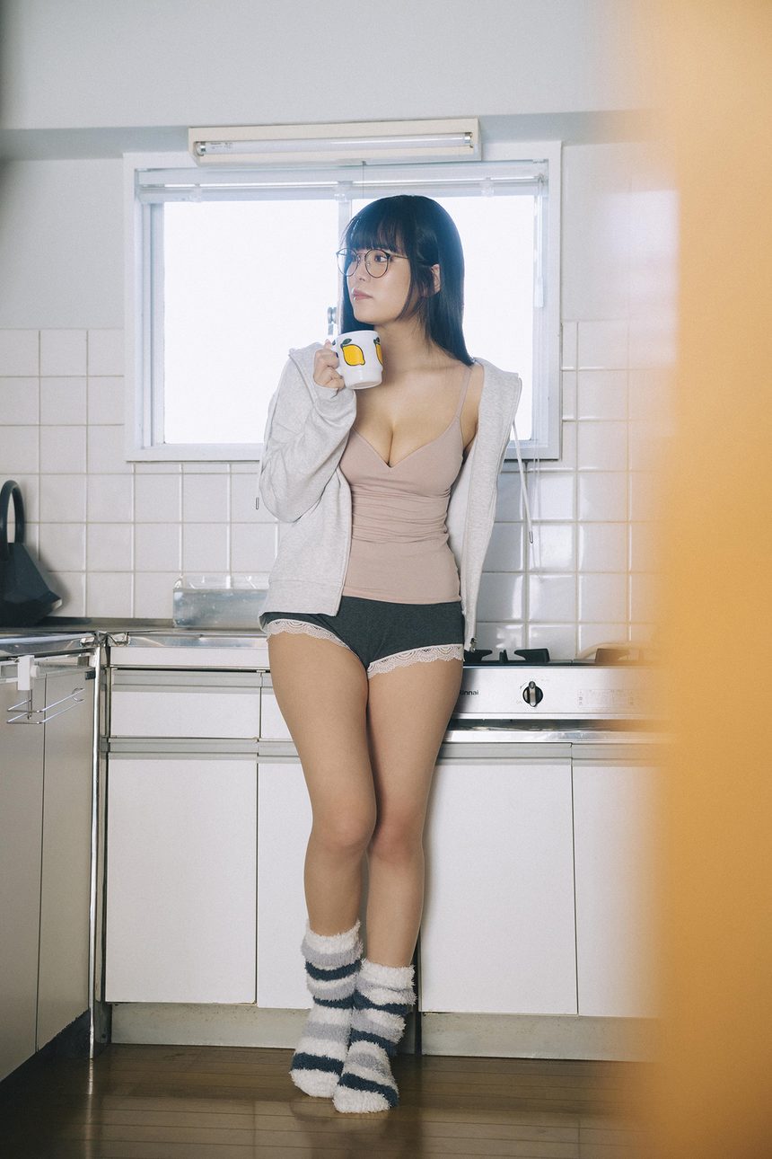 图片[4]-東雲うみ写真集「彼女が部屋でしたいこと」-艺库