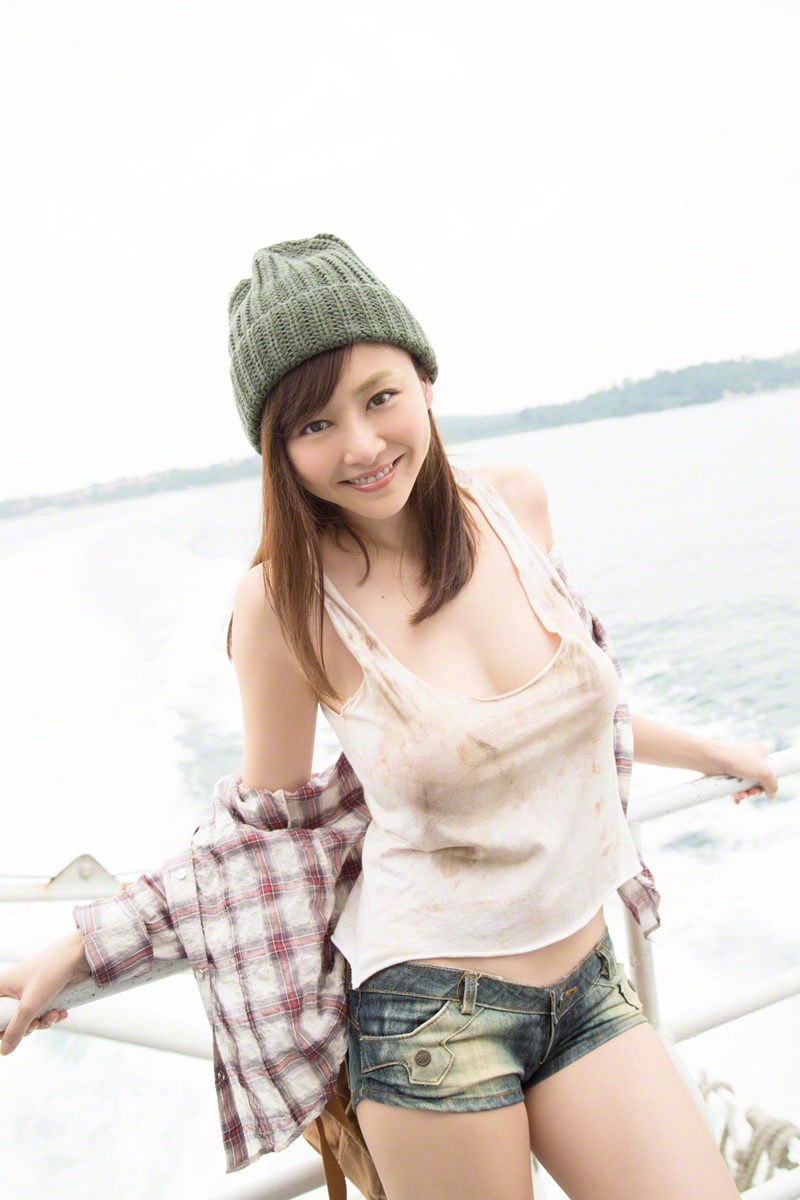 图片[4]-杉原杏璃写真集「Wanibooks」2015年2月号No.128-艺库