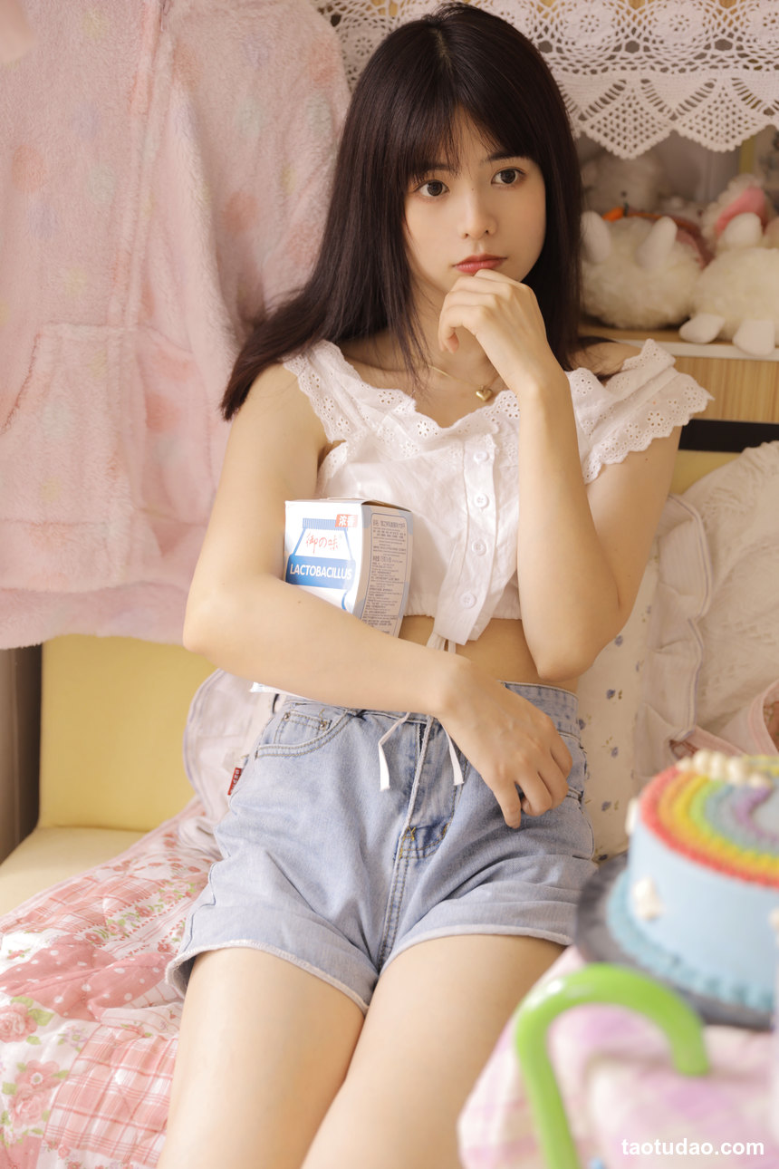 图片[2]-[YITUYU艺图语]2022.10.03 蜂蜜蛋糕 小谢[22+1P／177MB]-艺库