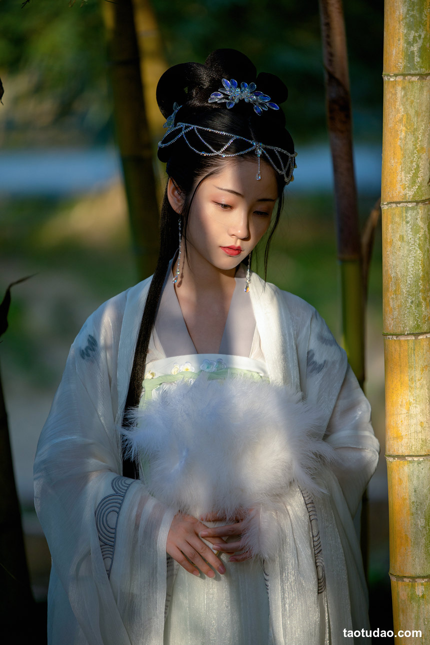 图片[4]-[YITUYU艺图语]2022.06.06 入梦来 小温暖想要个大太阳[21+1P／389MB]-艺库
