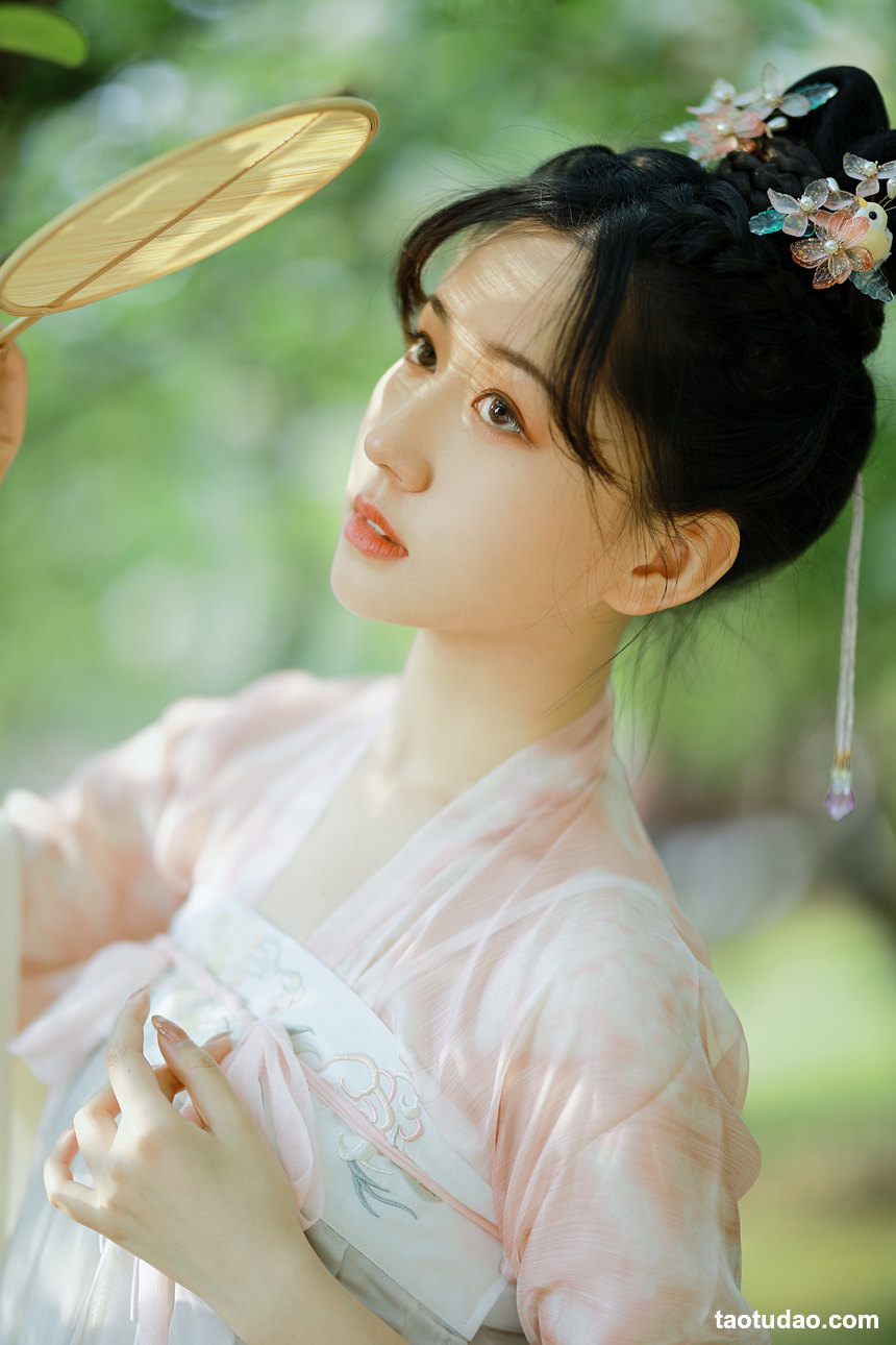 图片[2]-[YITUYU艺图语]2022.08.20 乐嫣_三余_[21+1P／91MB]-艺库