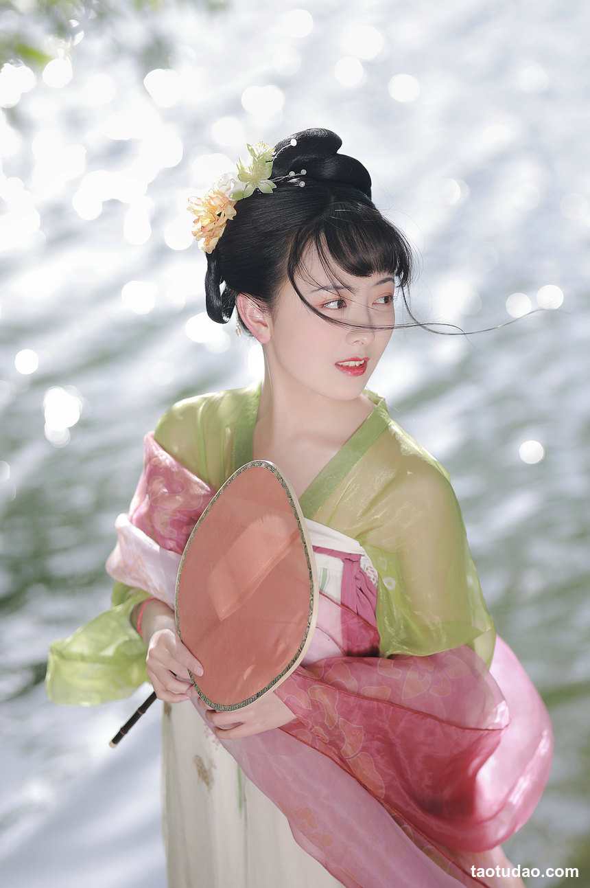 图片[4]-[YITUYU艺图语]2022.07.03 桃红柳绿 顺锦[19+1P／152MB]-艺库