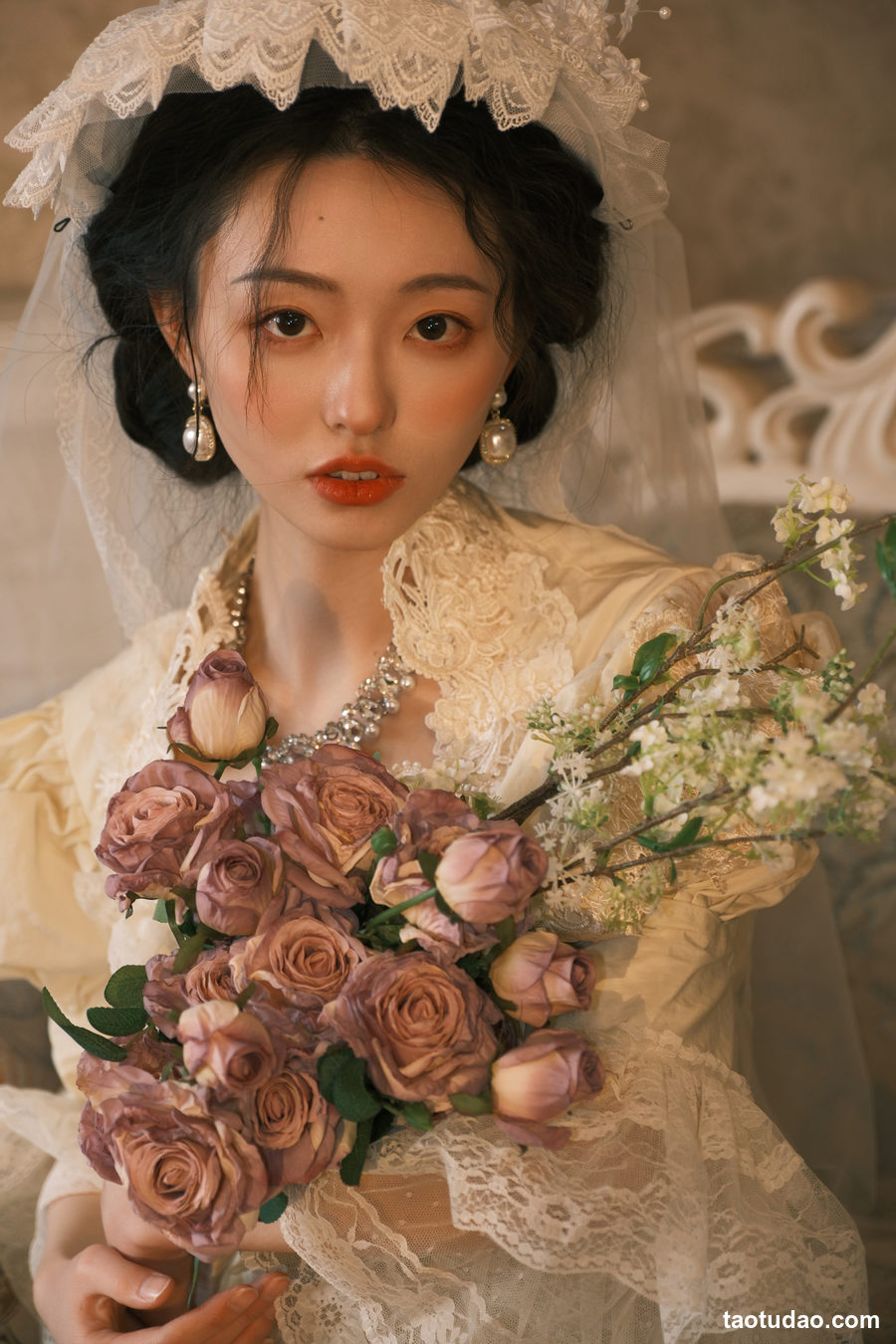 图片[2]-[YITUYU艺图语]2023.03.08 暮色苍茫 小羊爱干饭[23+1P／334MB]-艺库