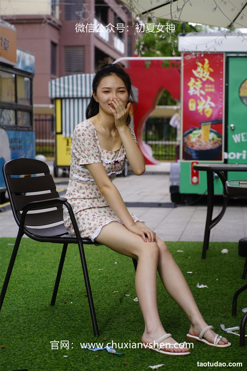 图片[4]-初夏女神 NO.060 大发 碎花小裙[136P+1V／4.68GB]-艺库