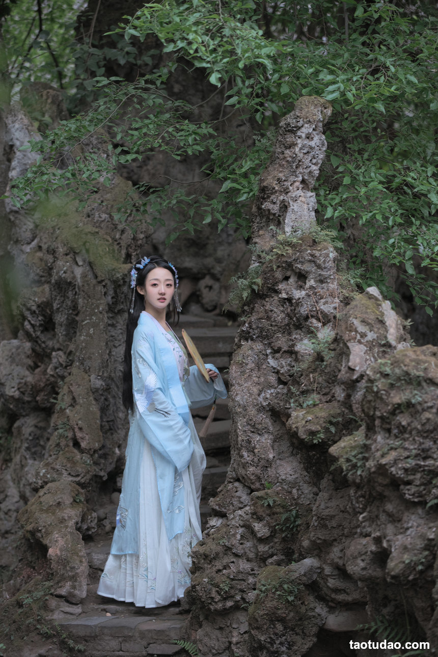 图片[4]-[YITUYU艺图语]2022.05.24 罨中画 LTY妤[23+1P／316MB]-艺库