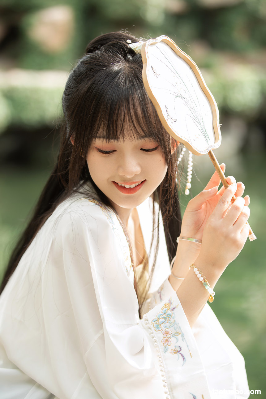 图片[3]-[YITUYU艺图语]2022.12.29 小扇引微凉，悠悠夏日长 莉莉崽w[22+1P／142MB]-艺库