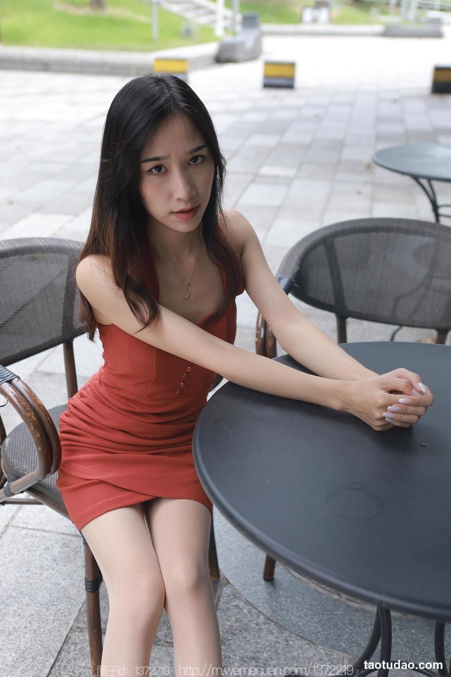 图片[3]-[IESS异思趣向] 2023.07.27 丝享家 1492 美子《街头丽人》[86P-102.7M]-艺库