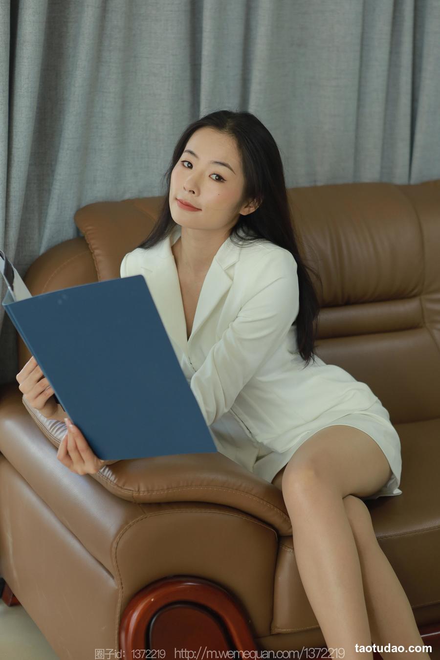 图片[4]-[IESS异思趣向] 2023.08.04 丝享家 1498 小金《美女策划员》[89P-88.7M]-艺库