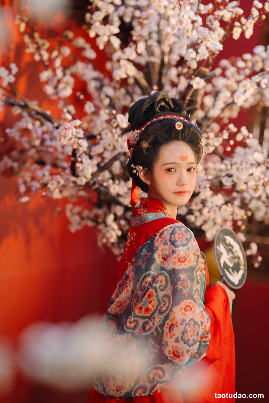 图片[3]-[YITUYU艺图语]2022.09.11 不负梦华 兔子Zzz不吃胡萝卜[22+1P／278MB]-艺库