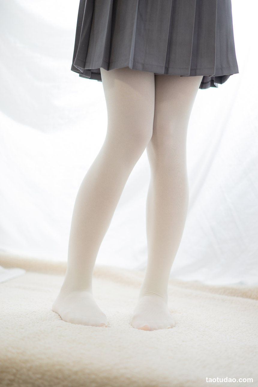 图片[4]-喵写真 VOL.017 眼镜学妹丝足 [104P-736MB]-艺库