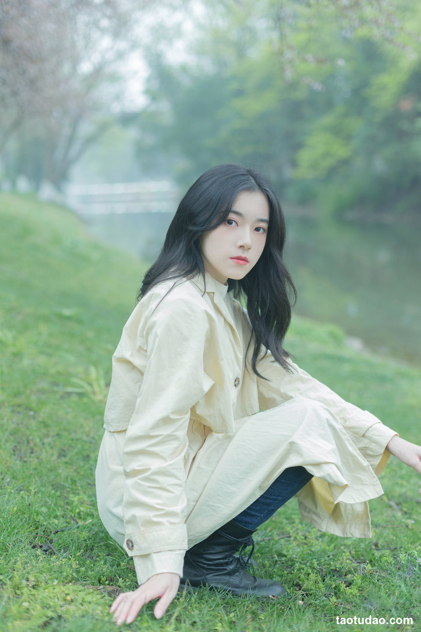 图片[2]-[YITUYU艺图语]2022.07.21 下雨的时候 静鏡婧[27+1P／202MB]-艺库