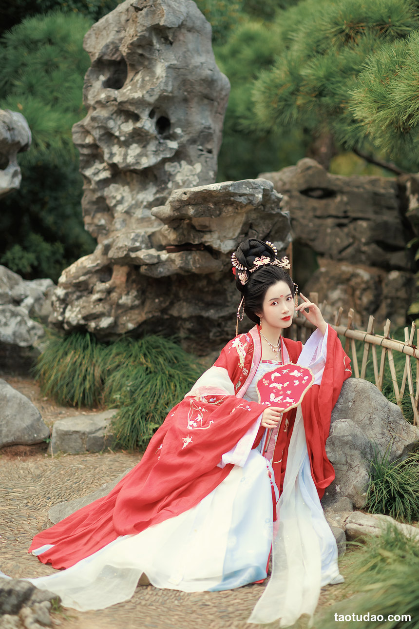图片[3]-[YITUYU艺图语]2022.12.27 江南初秋 一只阿梦崽[38+1P／485MB]-艺库