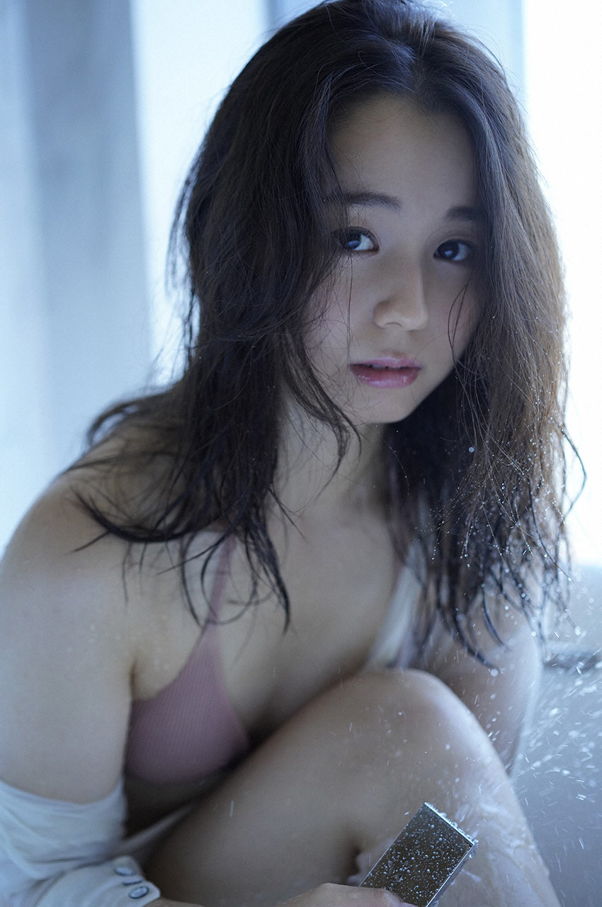 小池里奈写真集「25歳～おかえり里奈～」WPB-Net No.227-艺库