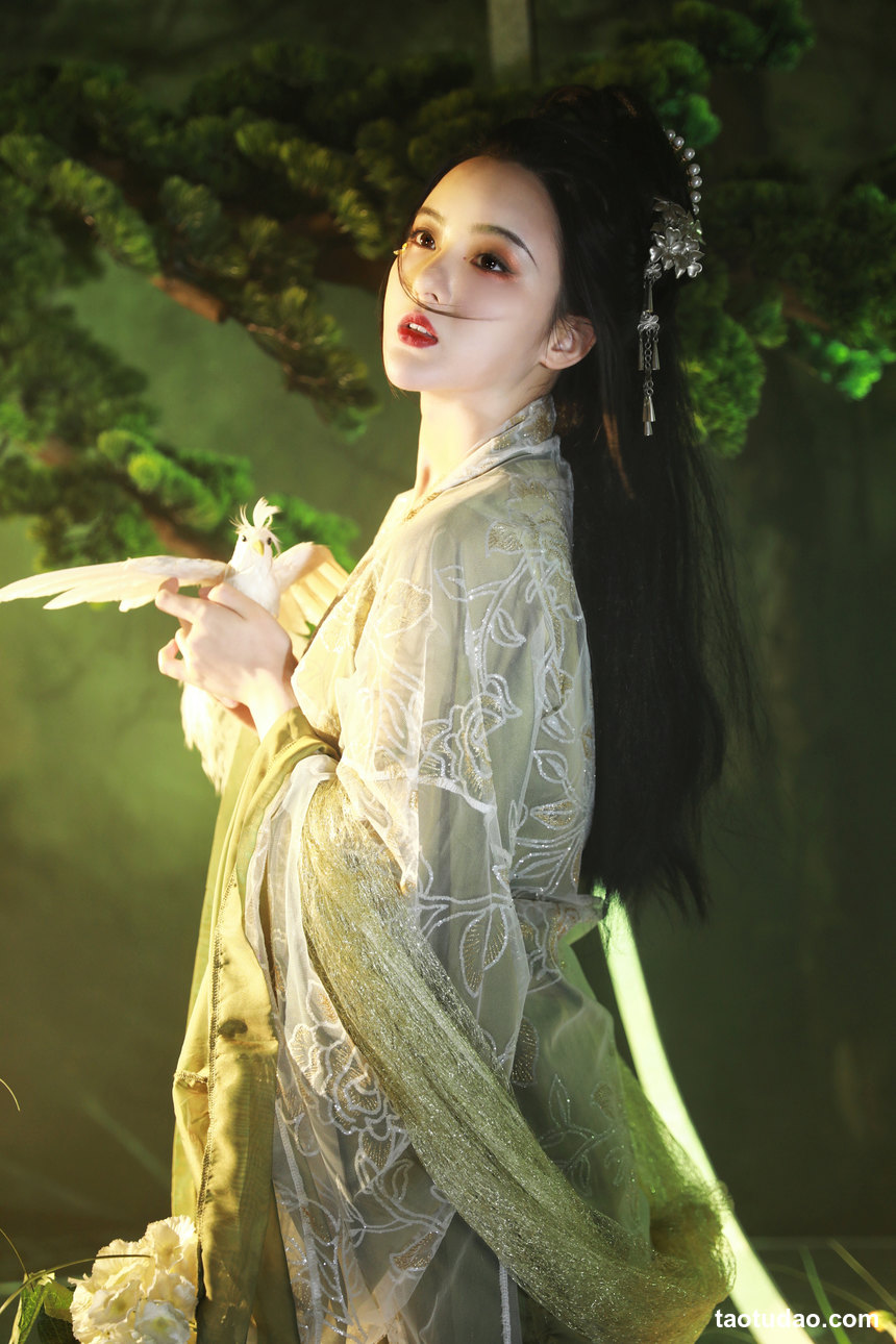 图片[4]-[YITUYU艺图语]2022.10.15 飞鸟卷 天晴后的樱花花[29+1P／327MB]-艺库
