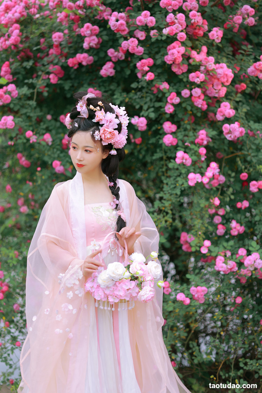 图片[2]-[YITUYU艺图语]2022.06.18 蔷薇花神 笑笑[34+1P／294MB]-艺库