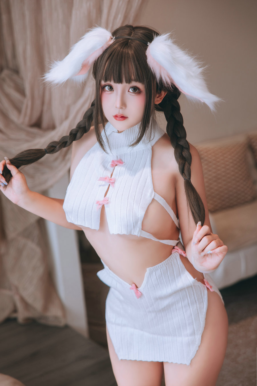 Cosplay日奈娇 - 垂耳兔 / 105P3V-1.37GB / cos萌妹-绅士图