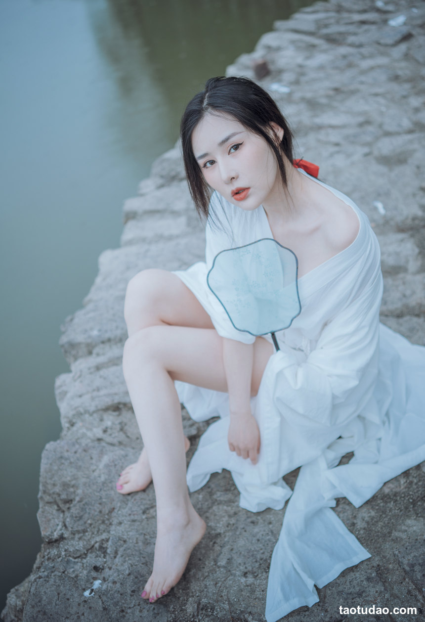 图片[4]-[YITUYU艺图语]2022.04.02 染红尘 雅熙[24+1P／268MB]-艺库