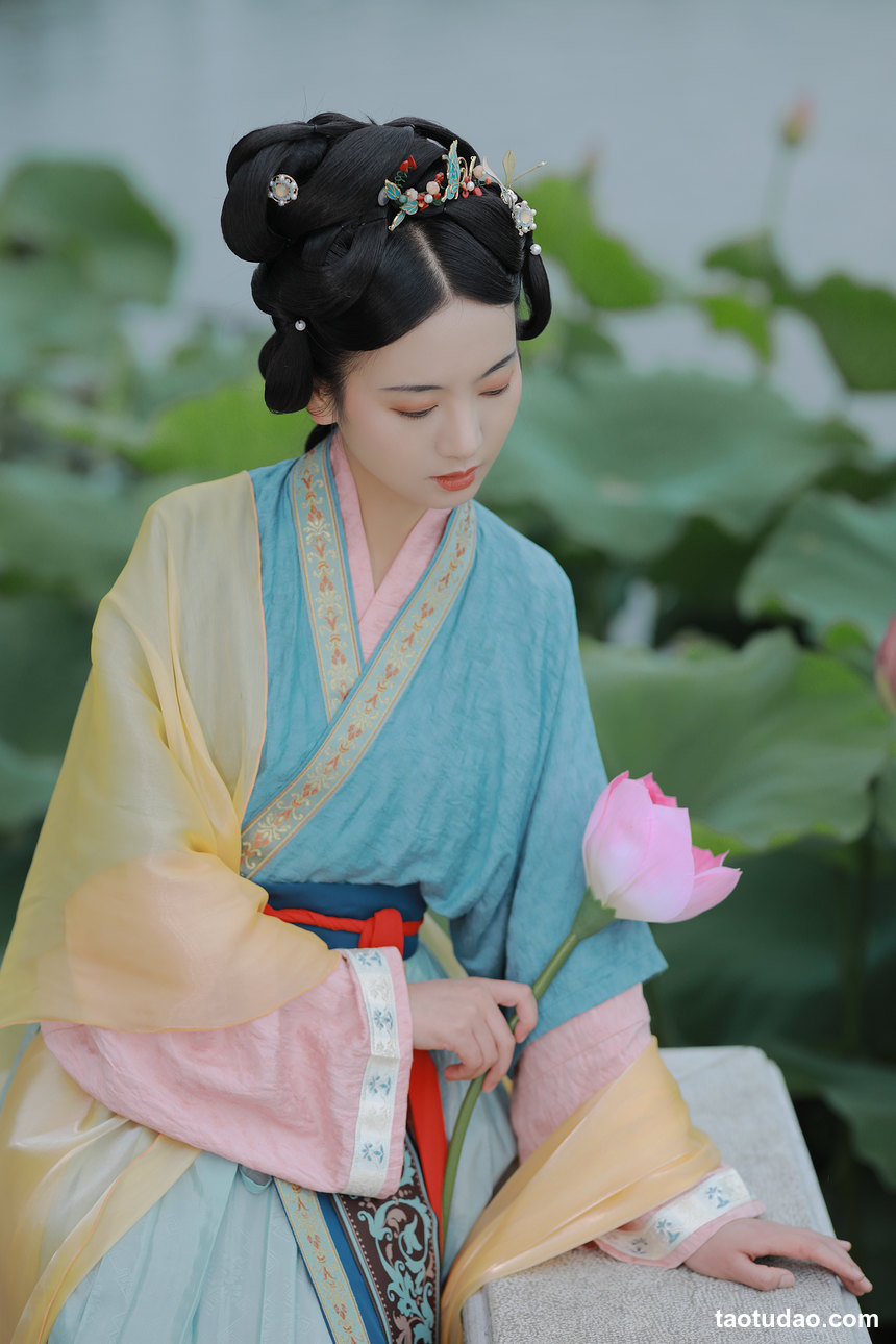 图片[3]-[YITUYU艺图语]2022.08.12 夏日长 瑜瑾[38+1P／780MB]-艺库