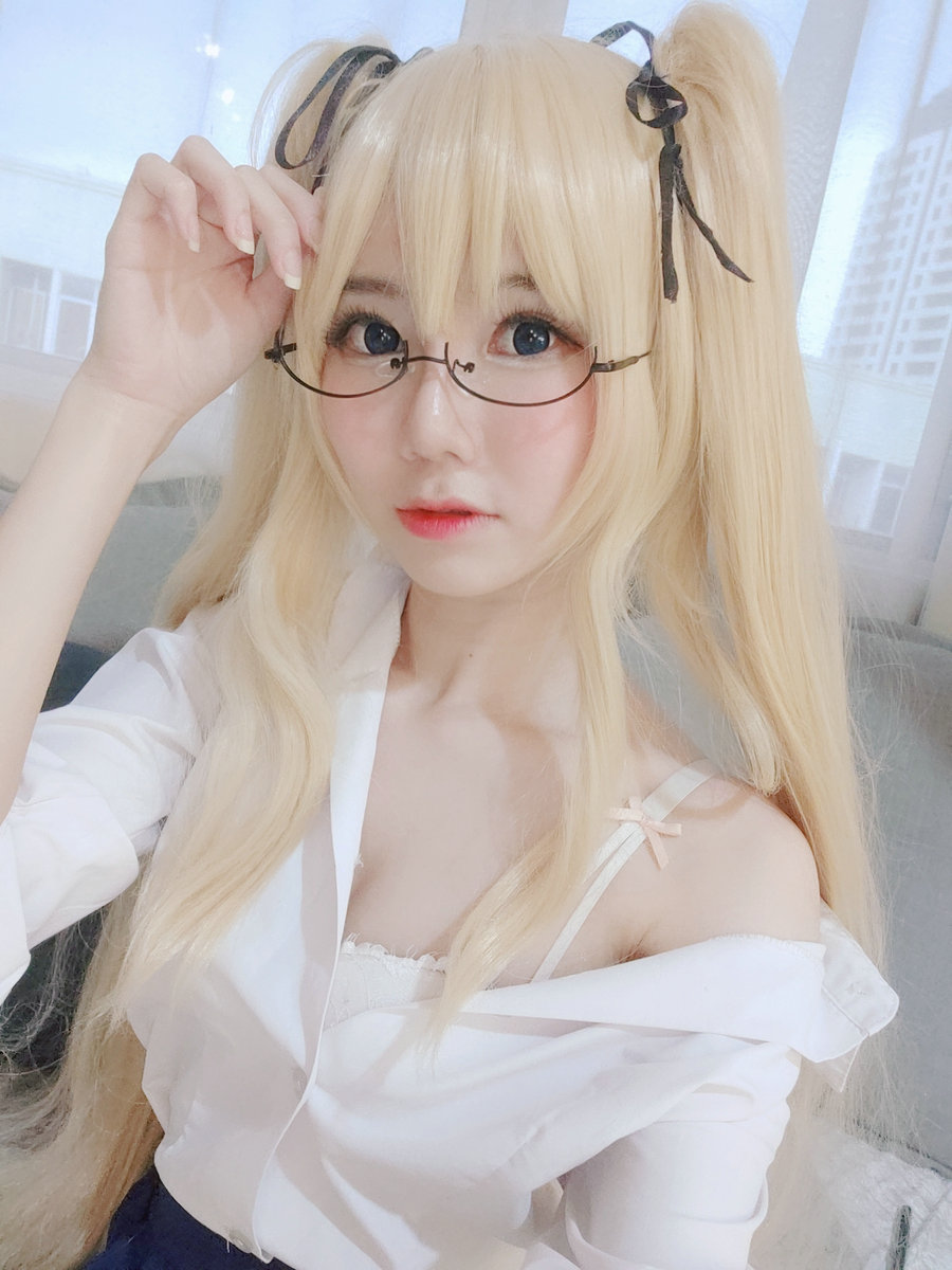 Sally Dorasnow – Eriri School Girl / 43P3V-140MB / cos萌妹-绅士图