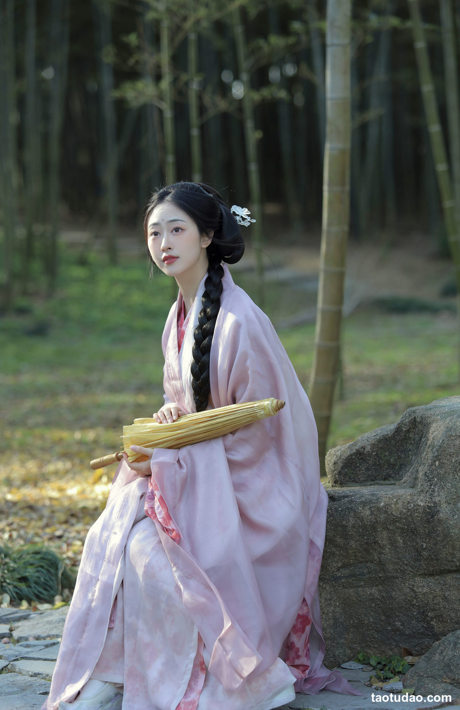 图片[2]-[YITUYU艺图语]2023.04.04 虎丘行 谢昀[28+1P／258MB]-艺库