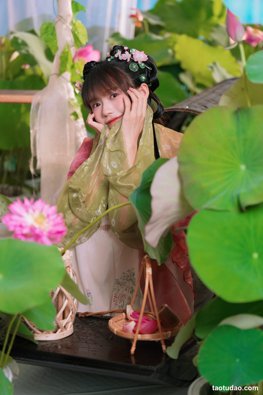 图片[3]-兔子Zzz不吃胡萝卜 – NO.148 浮香花谷 [54P-593MB]-艺库
