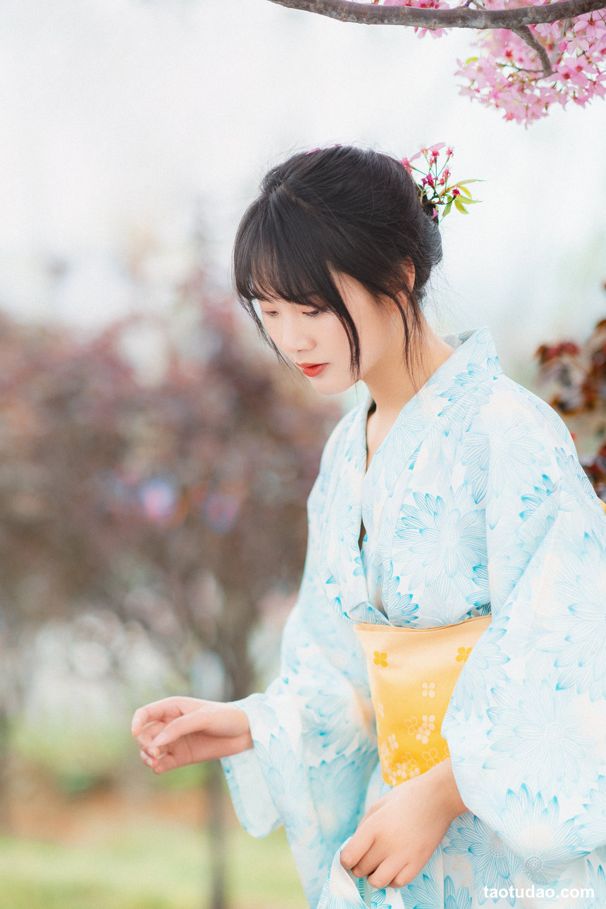 图片[3]-[YITUYU艺图语]2022.11.19 樱花树下 爱拍照的梅梅[22+1P／459MB]-艺库