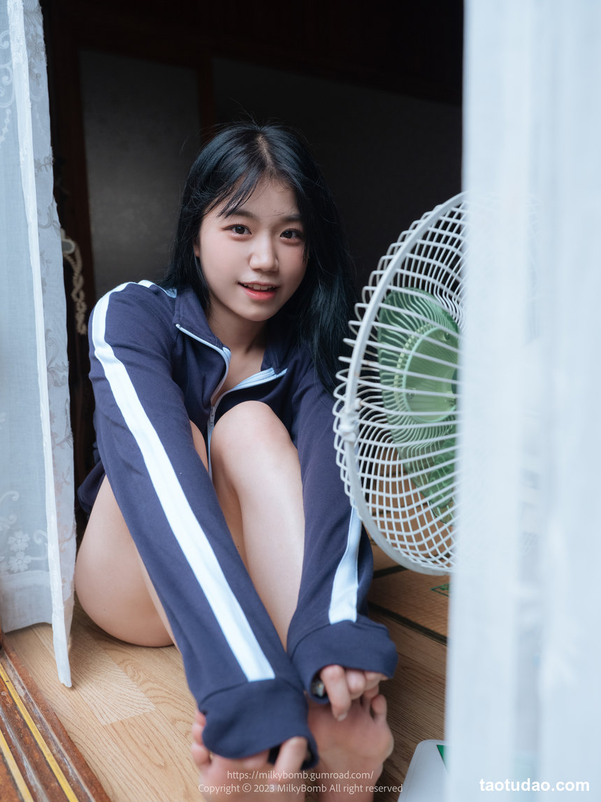 图片[2]-[MilkyBomb] Yui Vol.002 –  Tracksuit  [201P-2.8G]-艺库