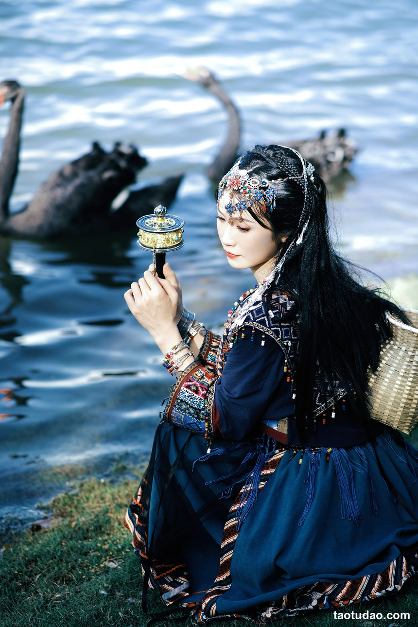 图片[2]-[YITUYU艺图语]2022.09.19 苗疆少女 cc[26+1P／219MB]-艺库