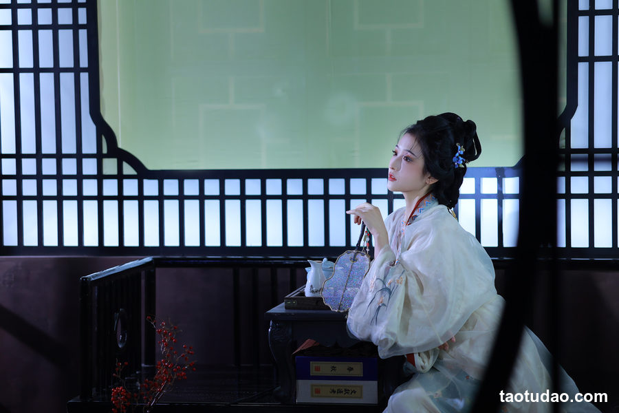 图片[2]-[YITUYU艺图语]2023.03.05 一首斐然诗 不及丿[25+1P／199MB]-艺库