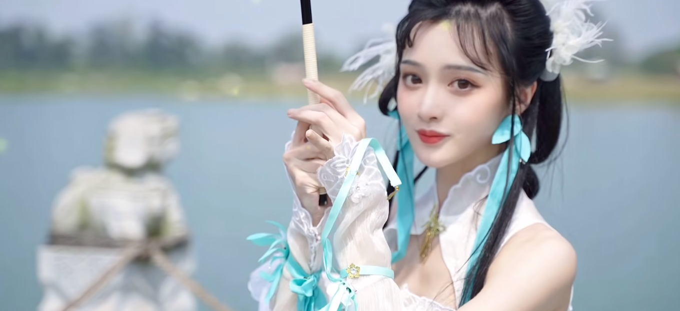 斩男纯欲风还有人看吗?95后挑战国风cos,直接美成二次元老婆