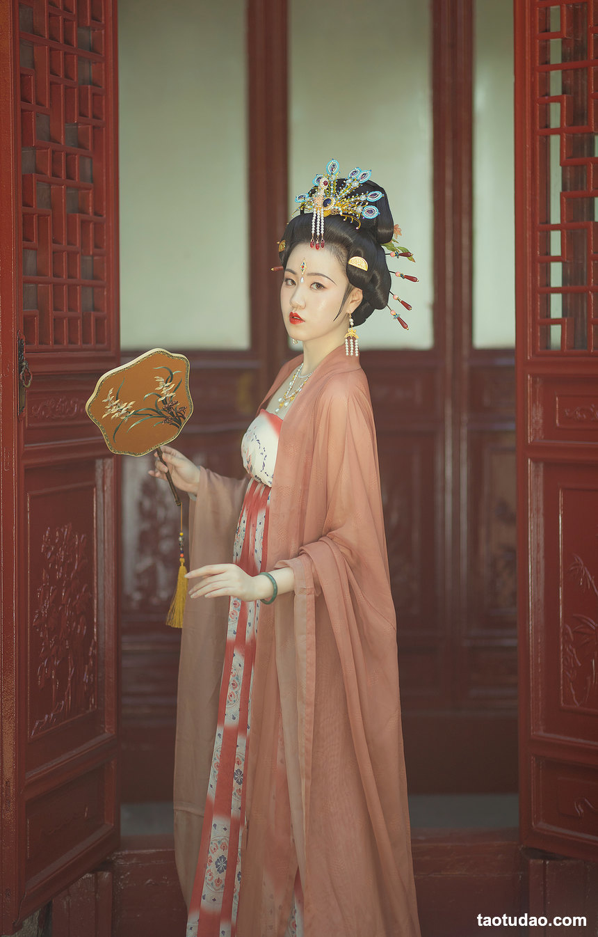 图片[2]-[YITUYU艺图语]2022.02.05 大唐富贵花 雨绵绵o[24+1P／258MB]-艺库
