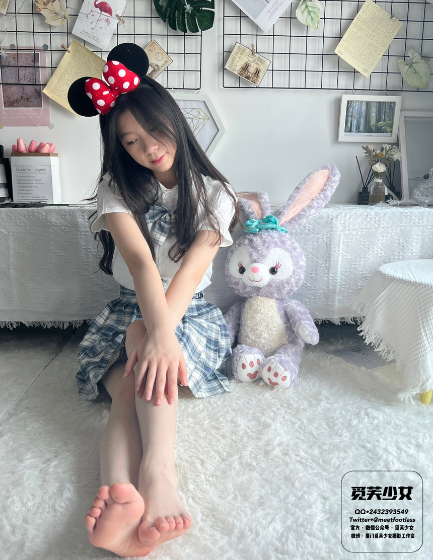 图片[2]-[觅芙少女]NO.003 风中摇曳的JK制服与18岁的青春一起绽放 [151P+3V-7.11G]-艺库