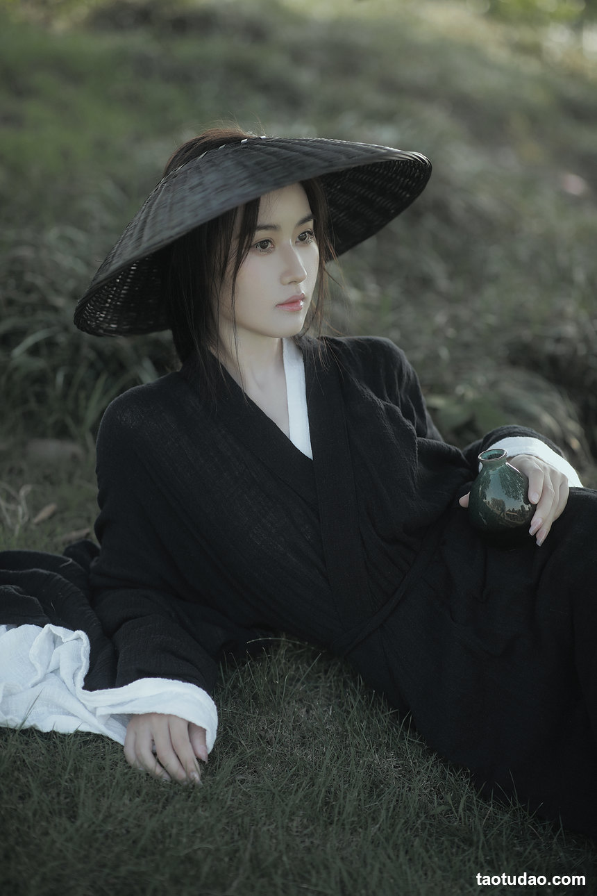 图片[2]-[YITUYU艺图语]2022.05.26 昨夜星辰昨夜风 keikei白茶清欢[26+1P／391MB]-艺库