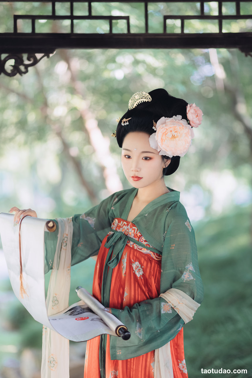 图片[2]-[YITUYU艺图语]2022.08.15 盼君归 卖大鱼[41+1P／352MB]-艺库