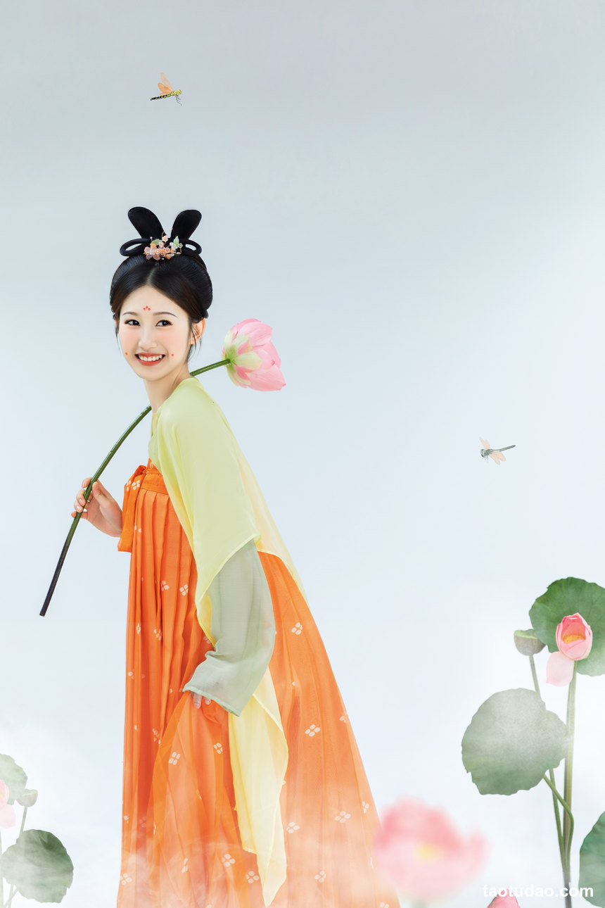 图片[2]-[YITUYU艺图语]2022.09.27 清水芙蓉 佩佩[21+1P／254MB]-艺库