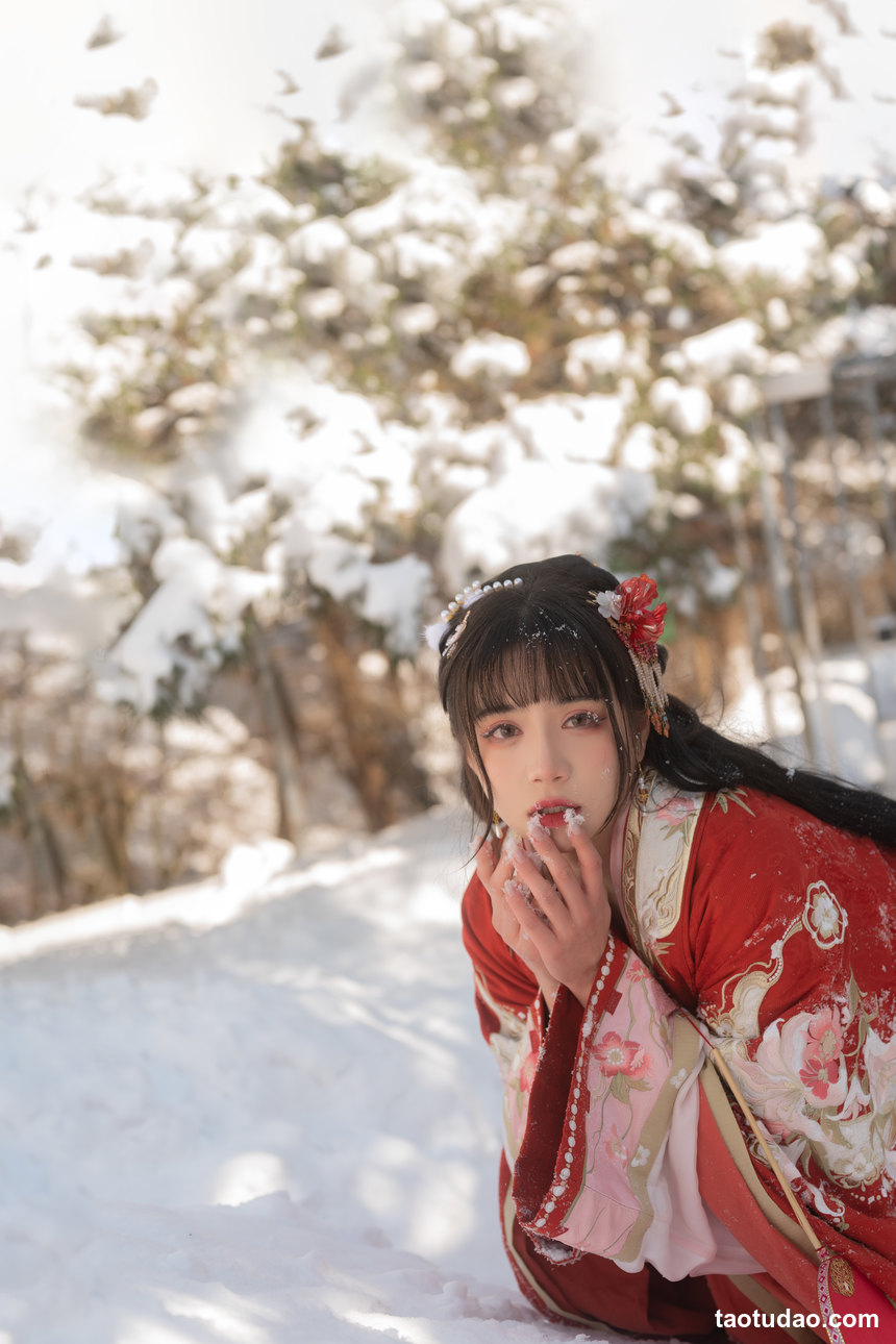 图片[4]-[YITUYU艺图语]2022.06.07 踏雪 贰加六[25+1P／239MB]-艺库