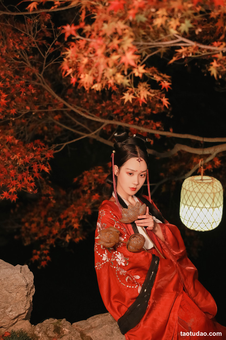 图片[3]-[YITUYU艺图语]2022.10.25 花开海上 兔子Zzz不吃胡萝卜[28+1P／194MB]-艺库