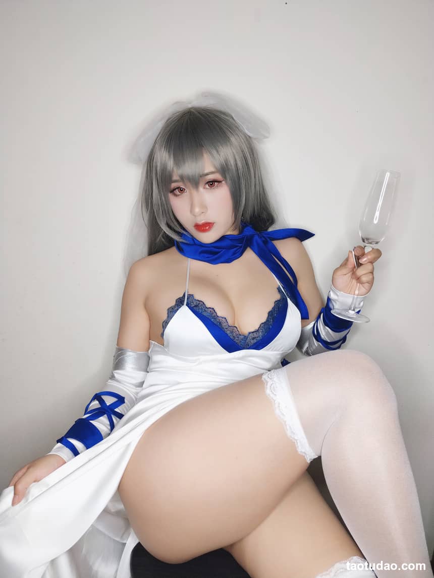 图片[2]-柘烟Zuken – NO.09 路易九世礼服自拍 [39P2V-167MB]-艺库