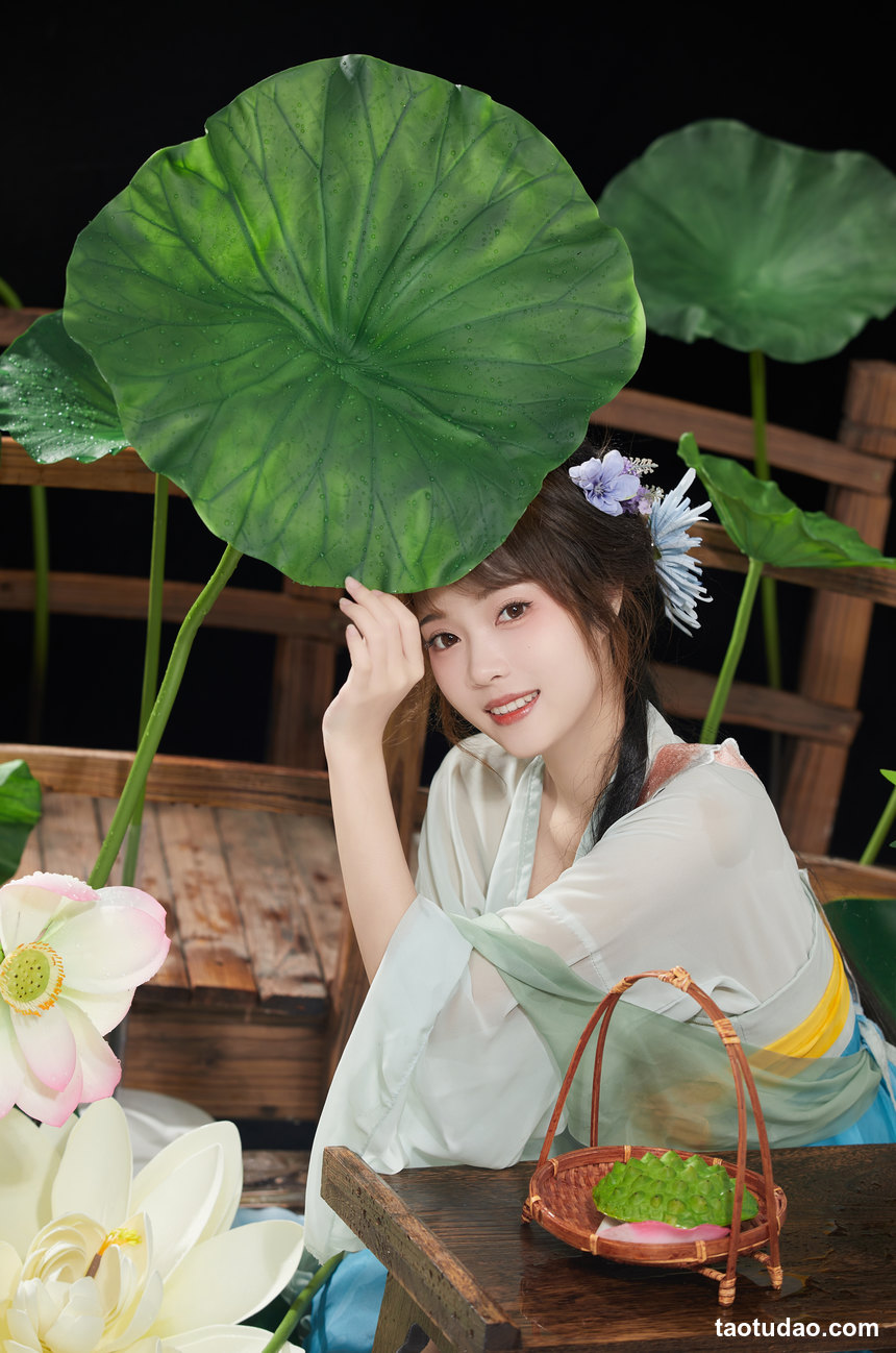 图片[4]-[YITUYU艺图语]2022.09.23 荷塘月色 小薇人儿[39+1P／536MB]-艺库