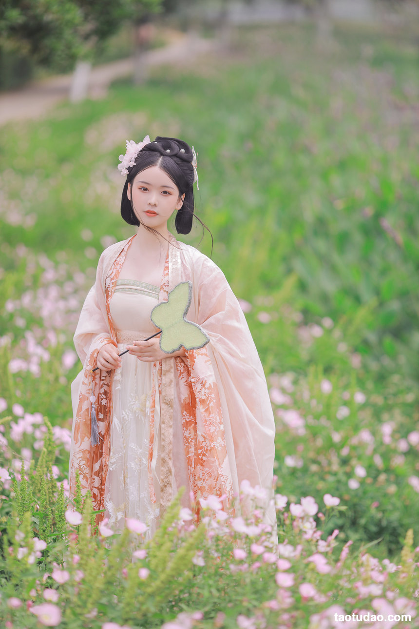 图片[2]-[YITUYU艺图语]2022.08.17 春有约 花不误 蘑菇任性鬼[19+1P／165MB]-艺库
