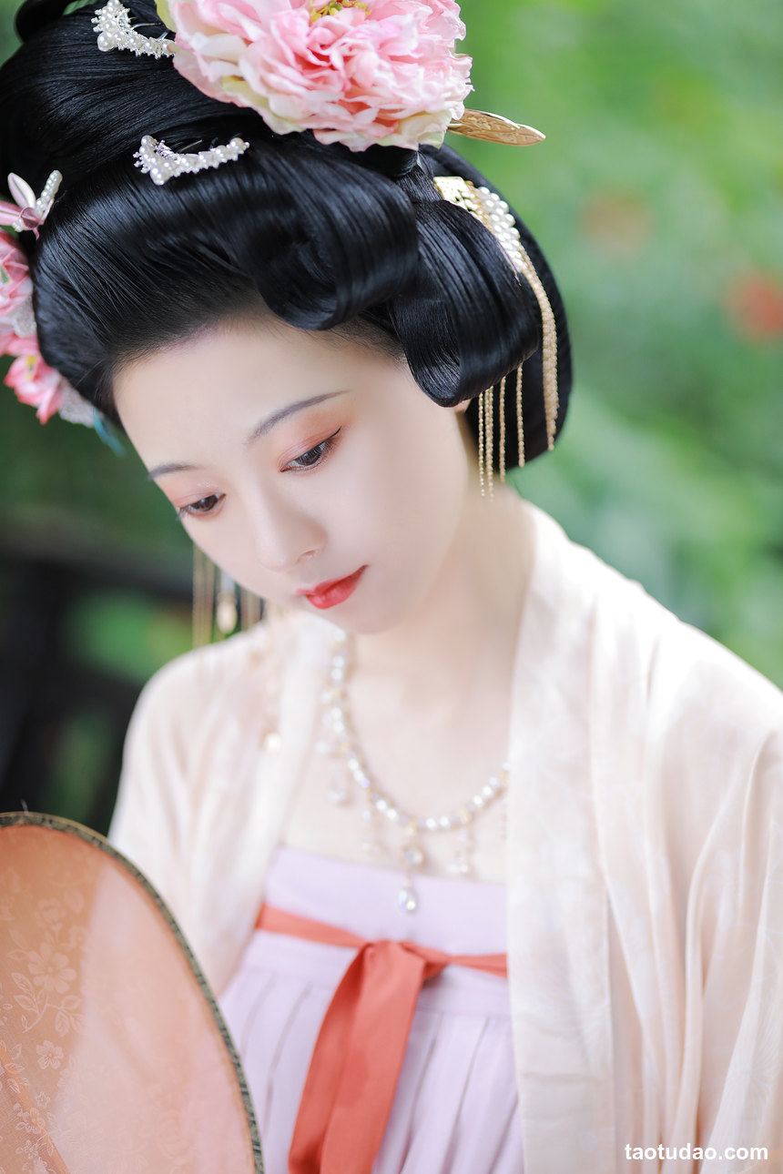 图片[4]-[YITUYU艺图语]2022.09.23 风月偏爱宴旧人 YunFleur[35+1P／682MB]-艺库