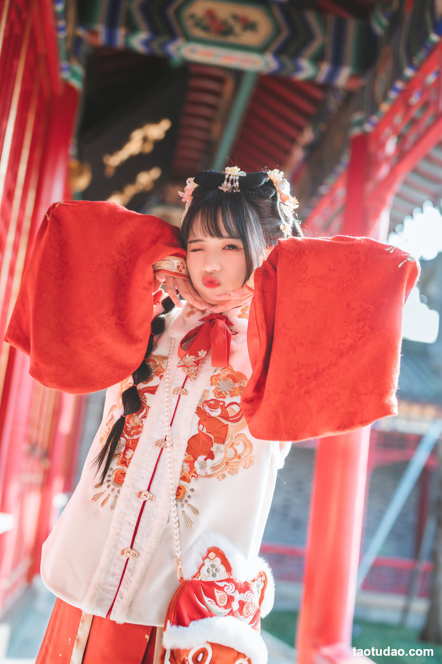 图片[2]-[YITUYU艺图语]2022.04.24 可爱新年 兔子Zzz不吃胡萝卜[26+1P／229MB]-艺库