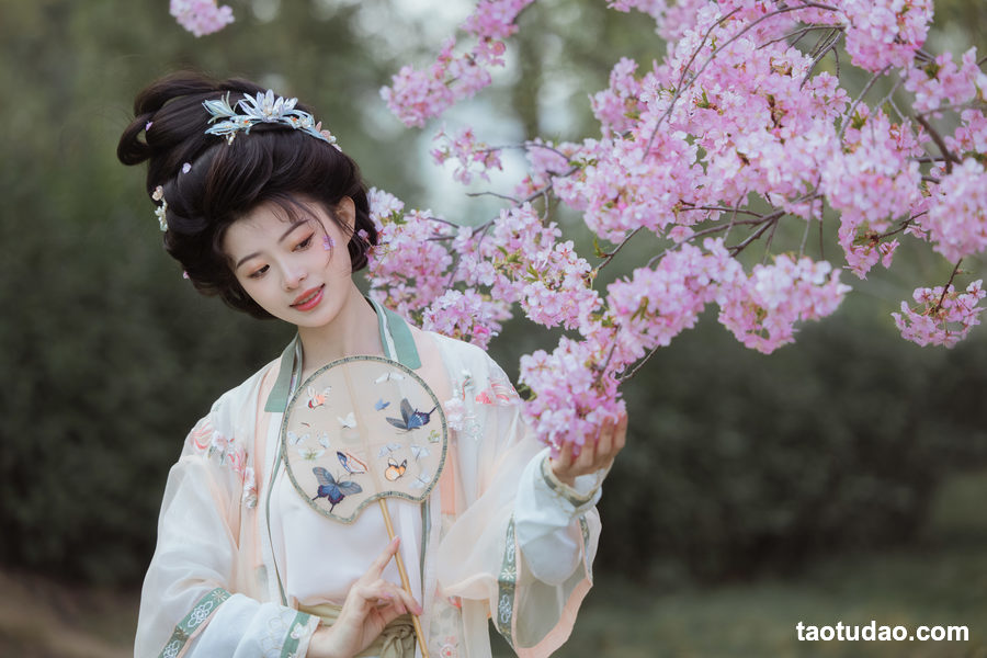 图片[4]-[YITUYU艺图语]2023.03.23 樱落雨 姚姚[28+1P／555MB]-艺库