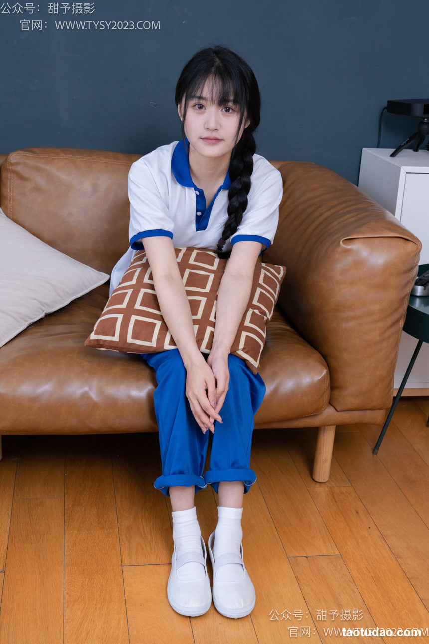 图片[4]-甜予摄影 NO.091 澜澜-校服、白布鞋、板鞋、白棉袜、短肉丝、裸足[135P+2V／10.2GB]-艺库