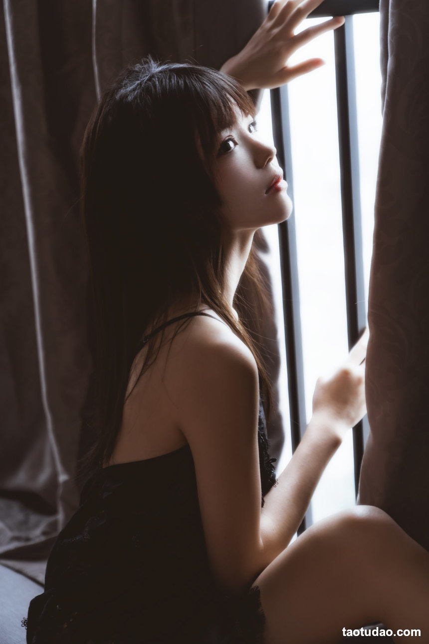图片[2]-[YITUYU艺图语]2022.05.05 黑 桜桃喵[21+1P／356MB]-艺库