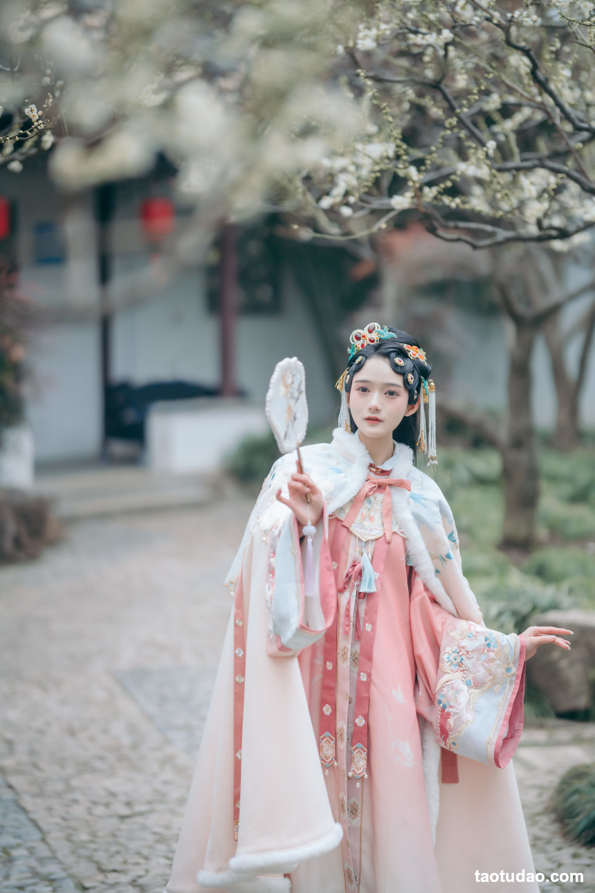 图片[4]-[YITUYU艺图语]2022.04.18 春来 · 二月梅 兔子Zzz不吃胡萝卜[22+1P／149MB]-艺库