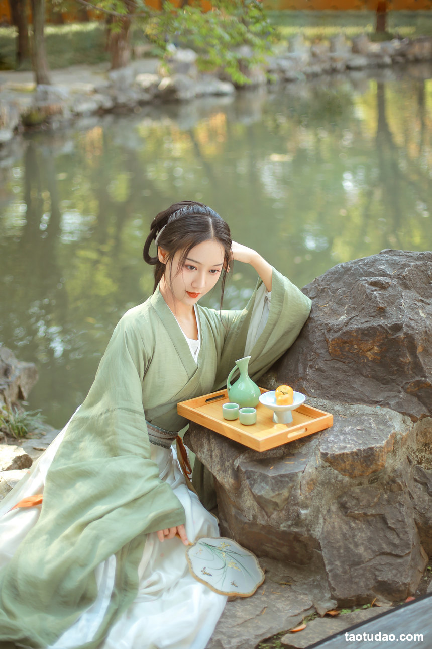 图片[2]-[YITUYU艺图语]2022.04.19 一笑千场醉，浮生任白头 南斋[25+1P／129MB]-艺库