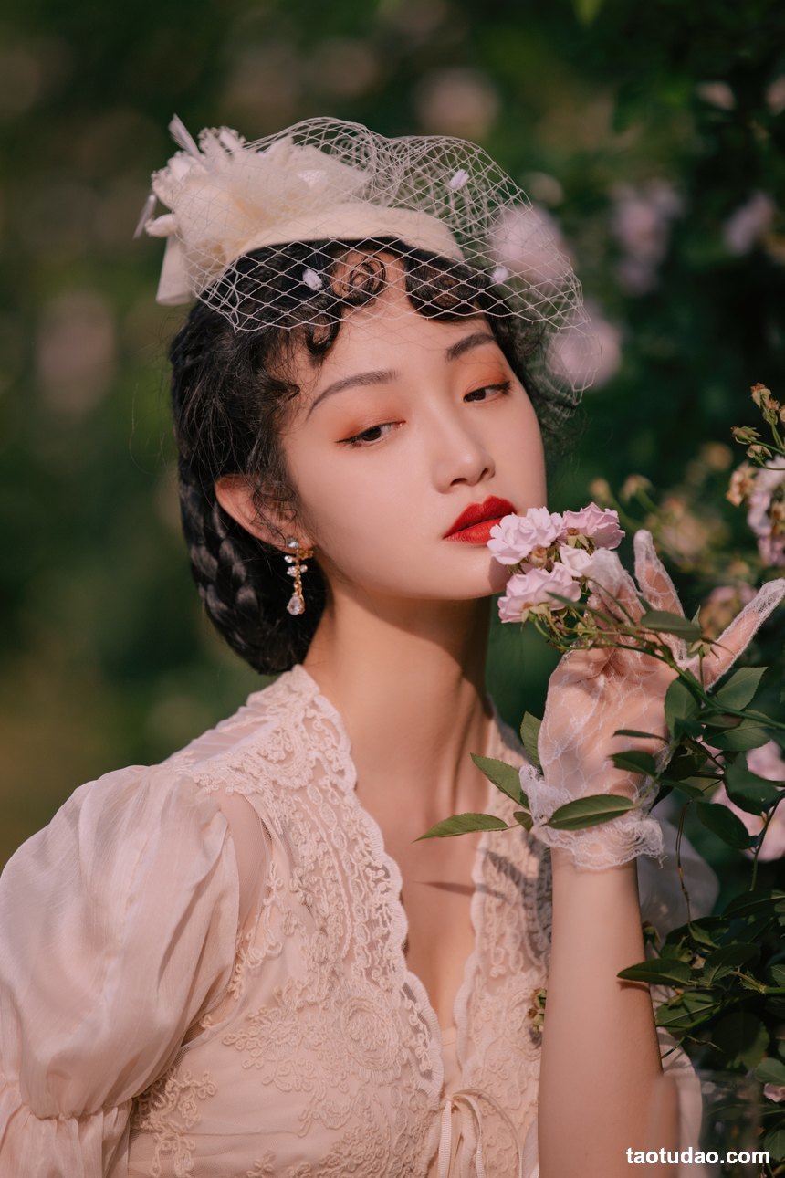 图片[4]-[YITUYU艺图语]2022.06.16 蔷薇有你 凌子兮[22+1P／406MB]-艺库