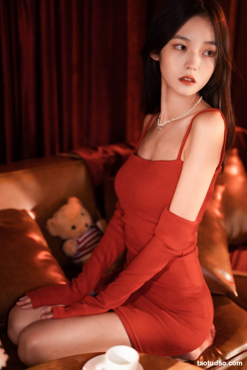 图片[2]-[YITUYU艺图语]2022.02.15 圣诞夜 李欣欣[23+1P／154MB]-艺库