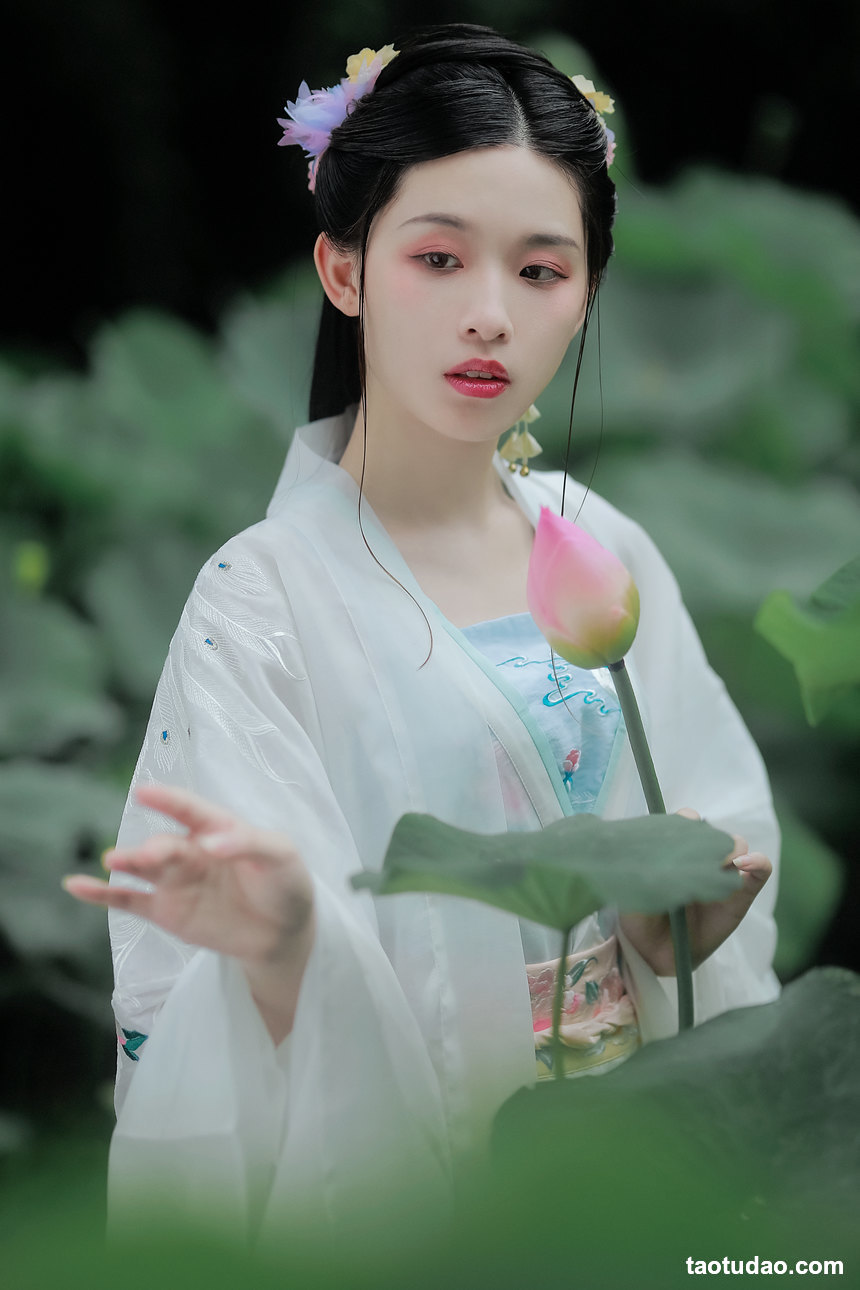 图片[2]-[YITUYU艺图语]2022.06.16 采莲曲 _喵喵家的小鱼干_[22+1P／393MB]-艺库